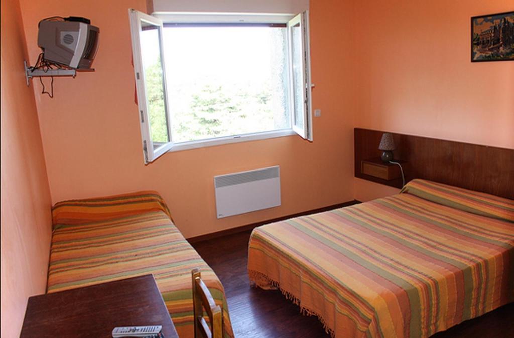Hotel - Pub Le Petit Bosquet Santo-Pietro-di-Venaco Δωμάτιο φωτογραφία
